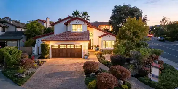 100 Opal Ct