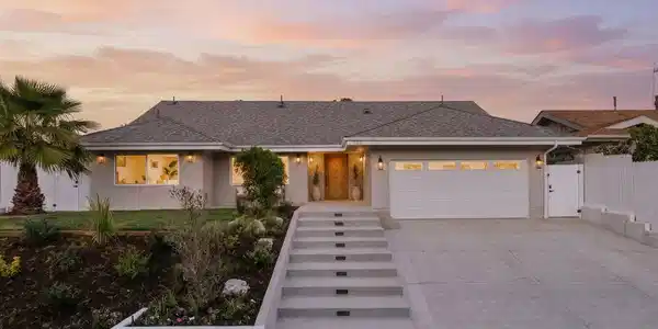 880 Teakwood Road