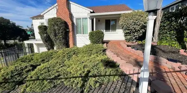 4101 4101 Mountain View Ave