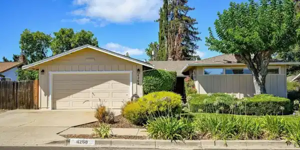 4268 Orangewood Ct