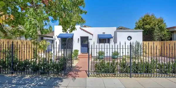 3635 Kite St