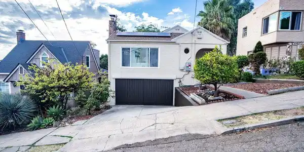 2925 El Monte Ave