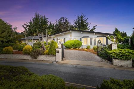 25601 Carmel Knolls Drive