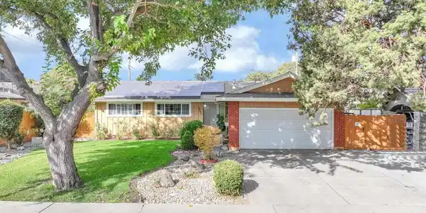 2941 CABRILLO DR
