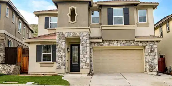2812 Rio Seco Dr