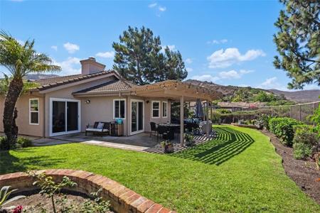 27477 Paseo Amador