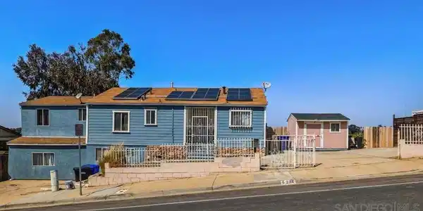 5234 Roswell