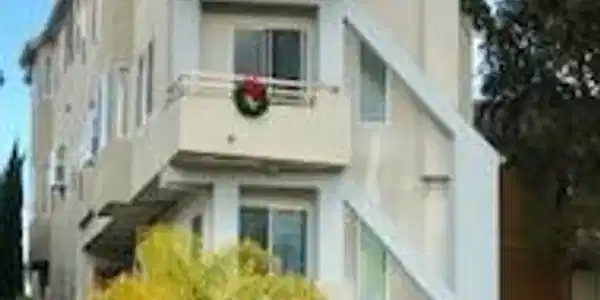 408 Avenida Santa Barbara