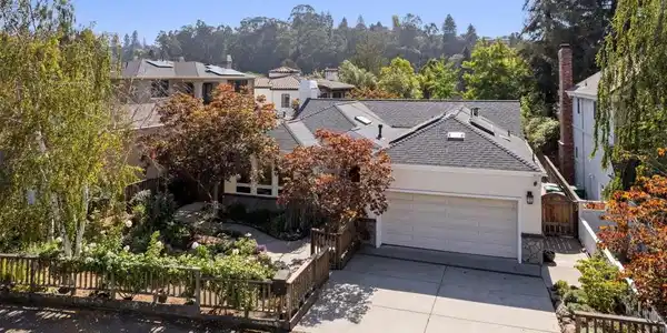 641 Mountain Blvd