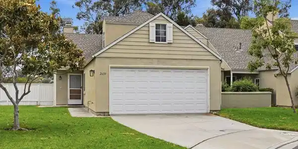 2633 Regent Road