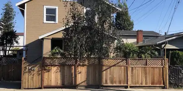 2700 Coolidge Ave