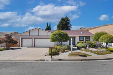 1091 Zamora Court