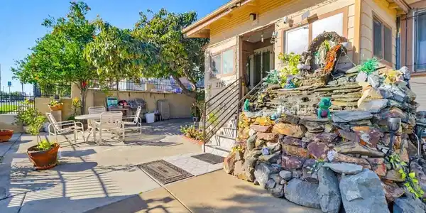 2766 K St