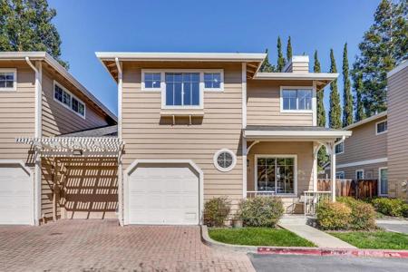 2112 Windrose Place
