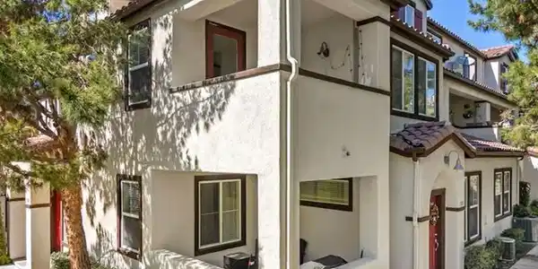 1378 Starry Way