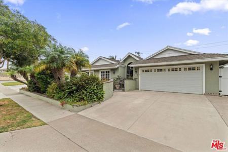 19941 Carmania Lane