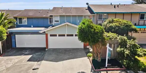 2679 Sean Court