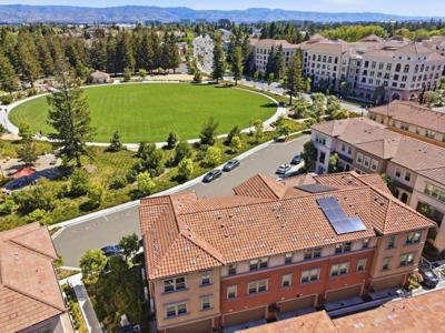 560 Saint Remi Terrace