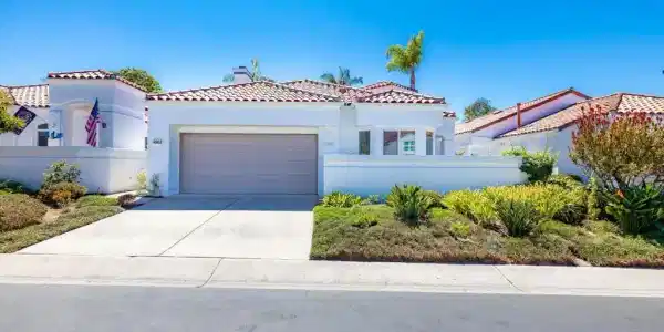 4963 Lamia way