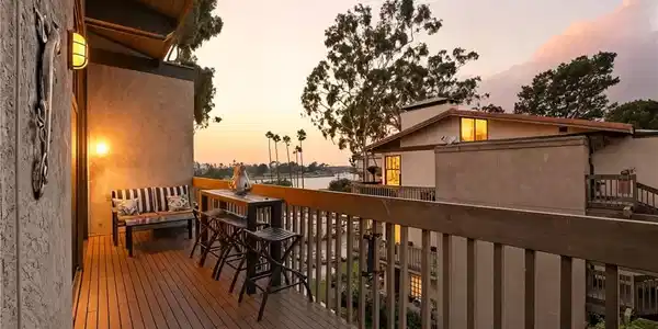 7327 Marina Pacifica S