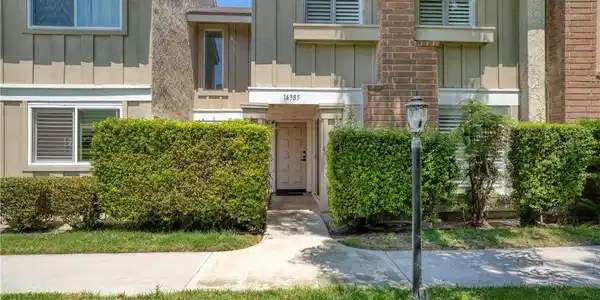 14385 Suffolk
