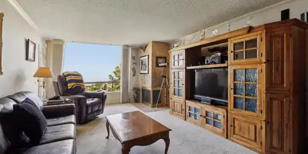 360 Vallejo Drive