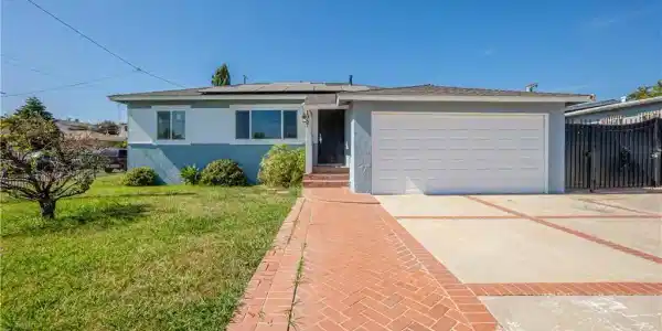 1087 253rd Street