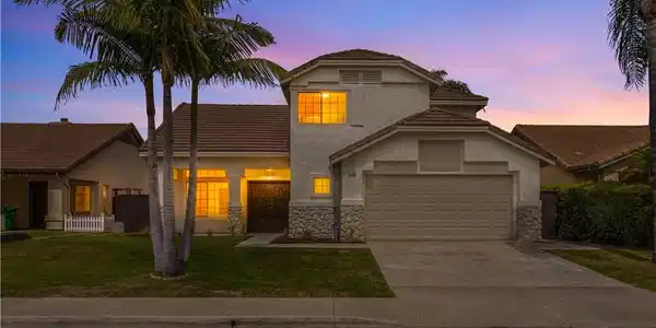 230 Del Mesa