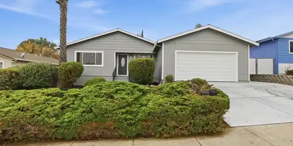 3640 Sun View Terrace