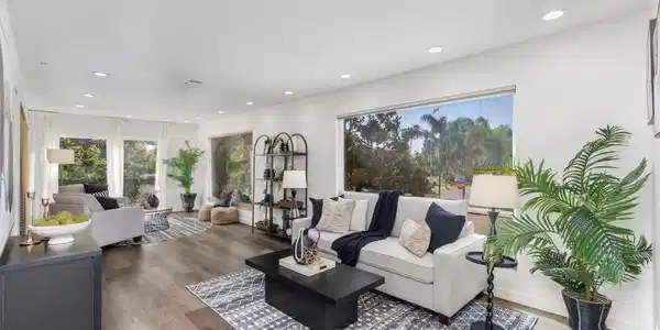 540 Hawthorn