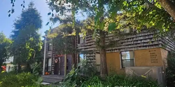 2495 S Barrington