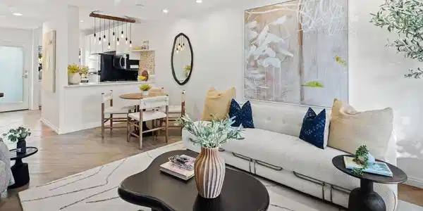 2500 Abbot Kinney Boulevard