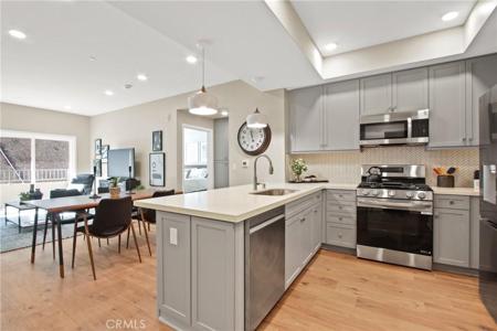 927 Deep Valley Drive