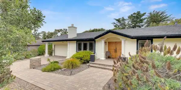1067 Ortega Road