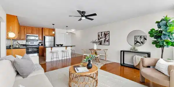 1205 Colusa