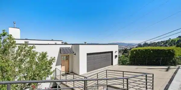 312 Golden Gate Ave