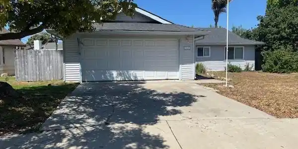 360 Dover Court