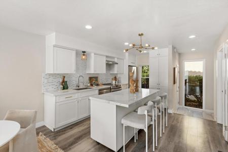 1913 Alga Rd