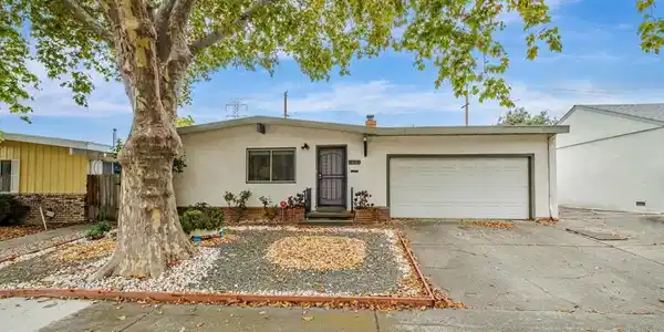 312 Cottonwood Dr
