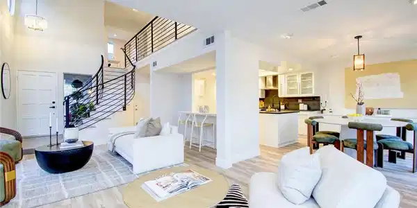 51 La Costa Court