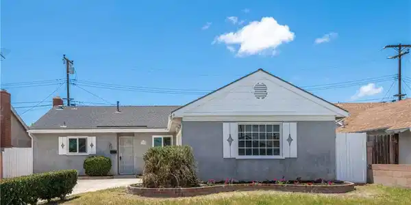 17081 Kampen Lane