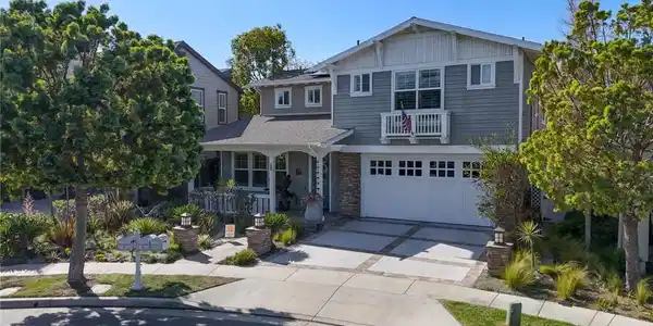 907 Heron Circle