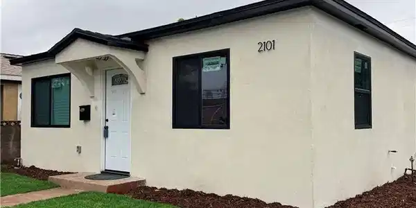 2101 W Canton