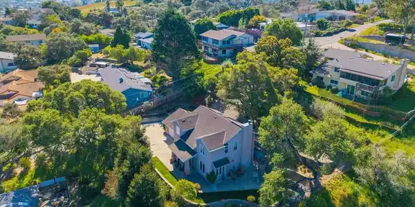 245 Robles Road
