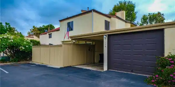 27594 Starrise Lane