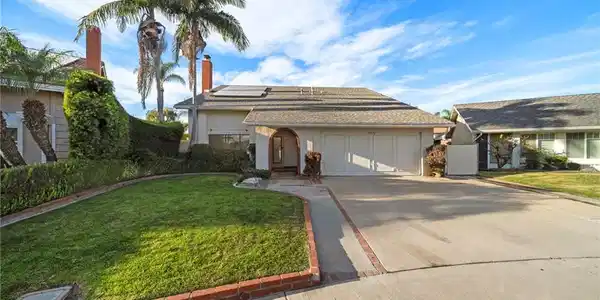 9893 Peralta River