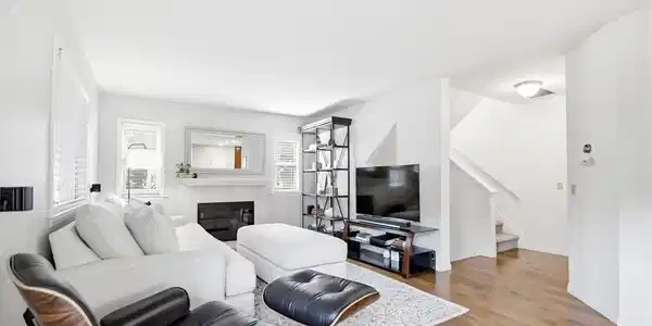 5822 Mission Center Rd
