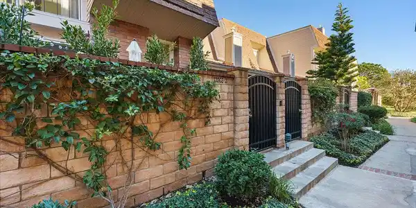 13065 Mindanao Way