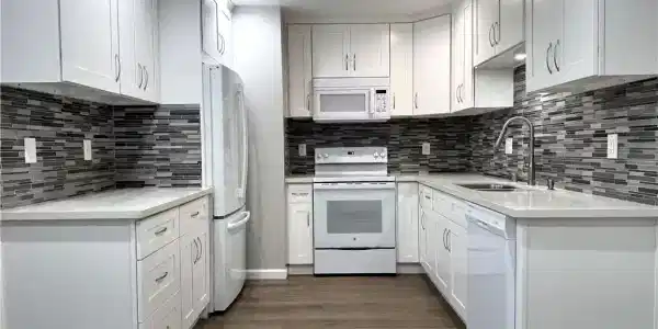 3939 E Allin