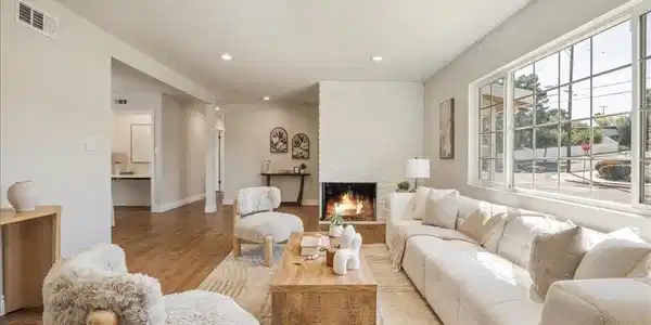 2705 Kobe Dr